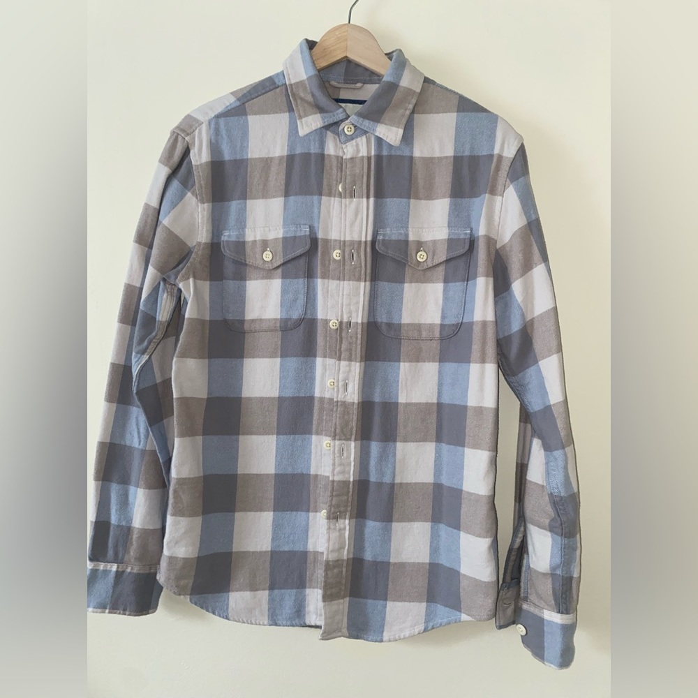 XS American Eagle shirt in very good condition. Super soft!!!